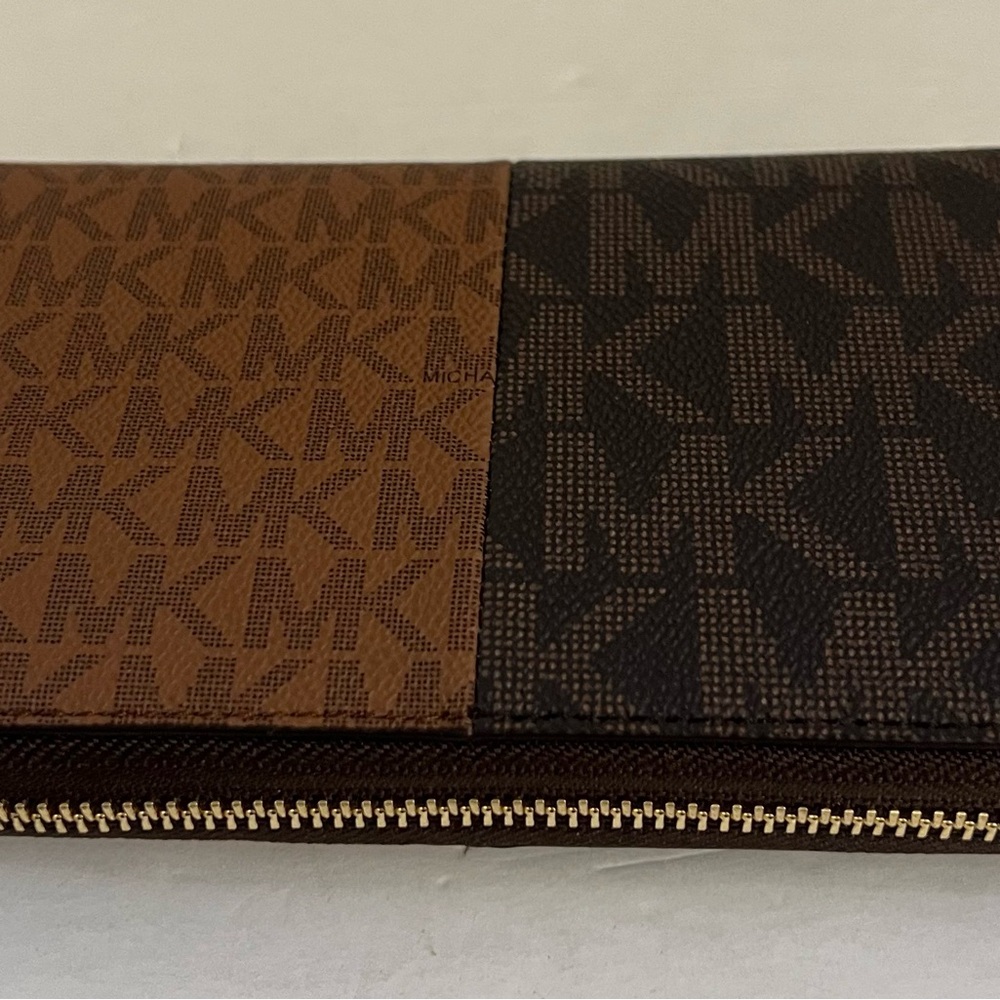 Michael Kors Two-Tone Women’s Wallet in Brown - Picture 14 of 16
